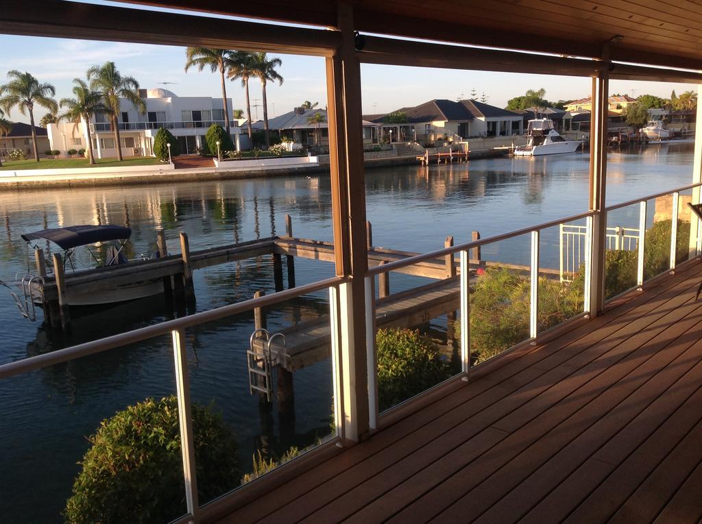 Waterside Canal Dreams Villa Mandurah Buitenkant foto